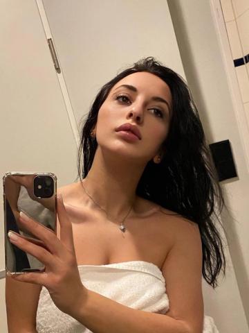 Алина